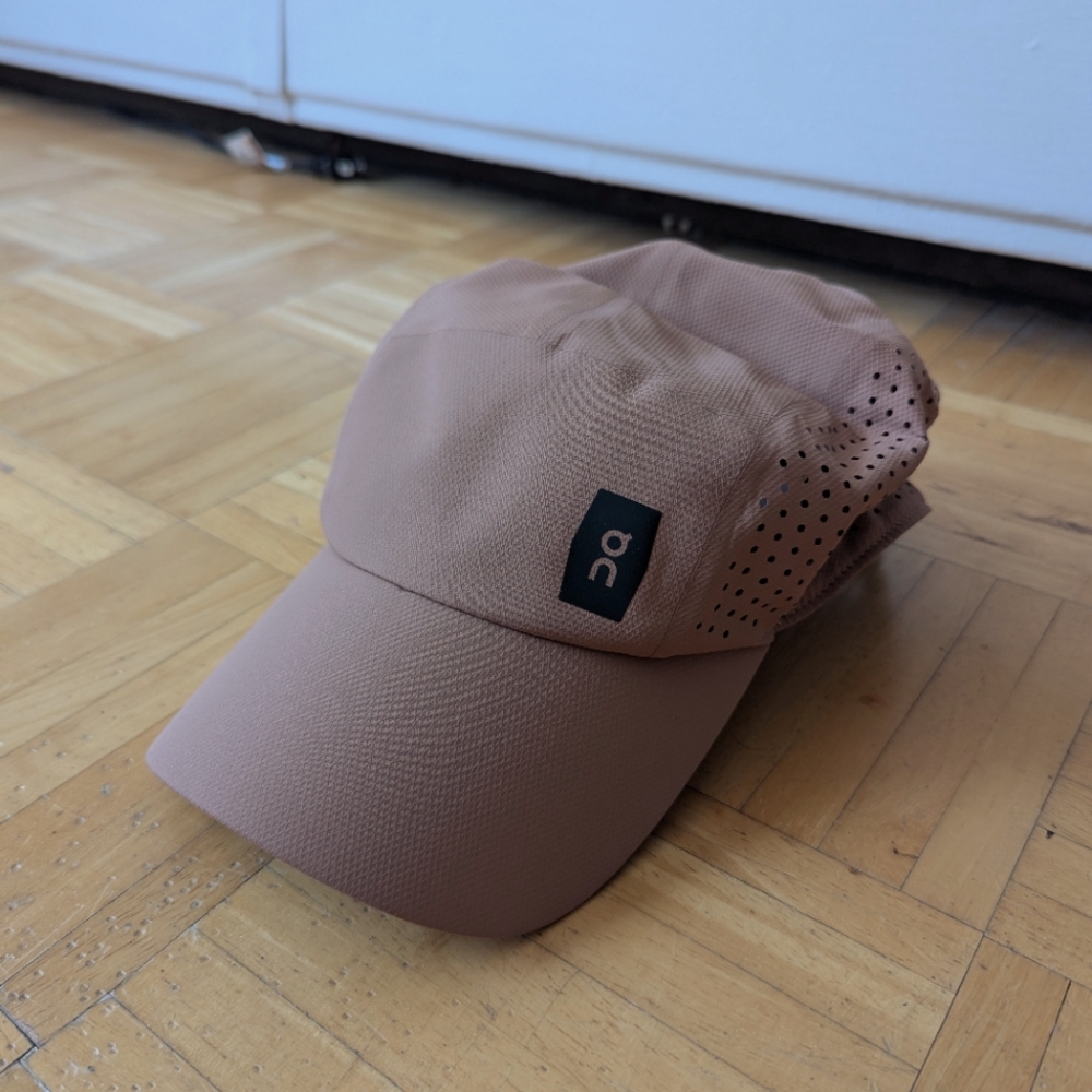NWT On Running Lightweight Cap